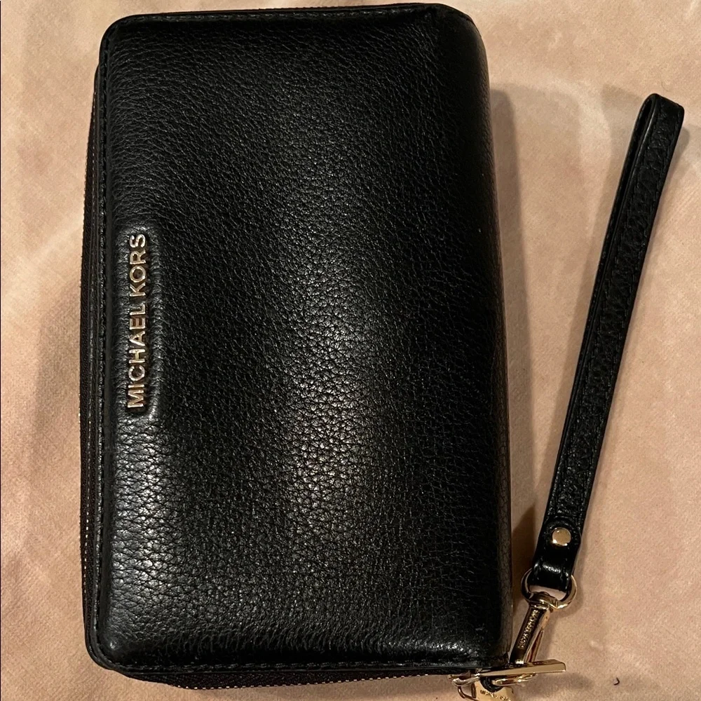 Michael Kors Black Leather Wristlet - Picture 4 of 16